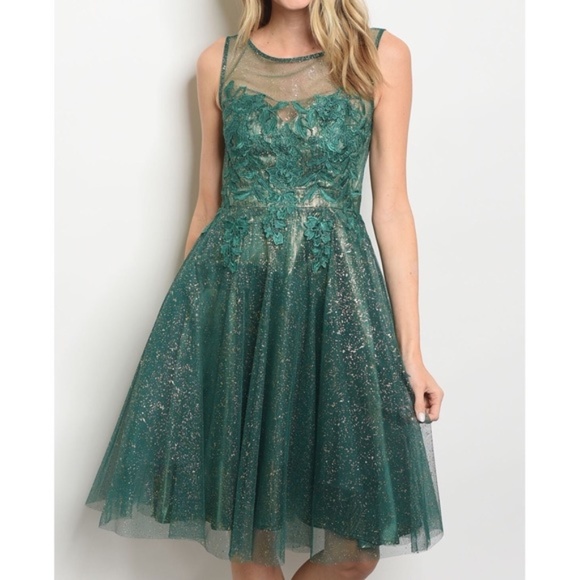 boutique dresses for juniors